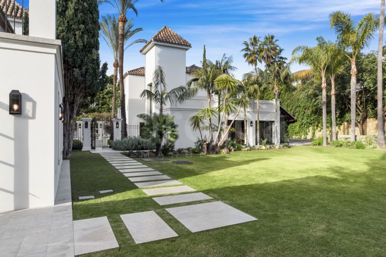 Exklusive moderne Villa in bester Lage