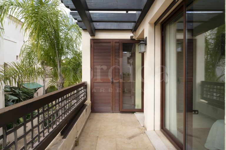 Wohnung zu verkaufen in Medina de Banús
