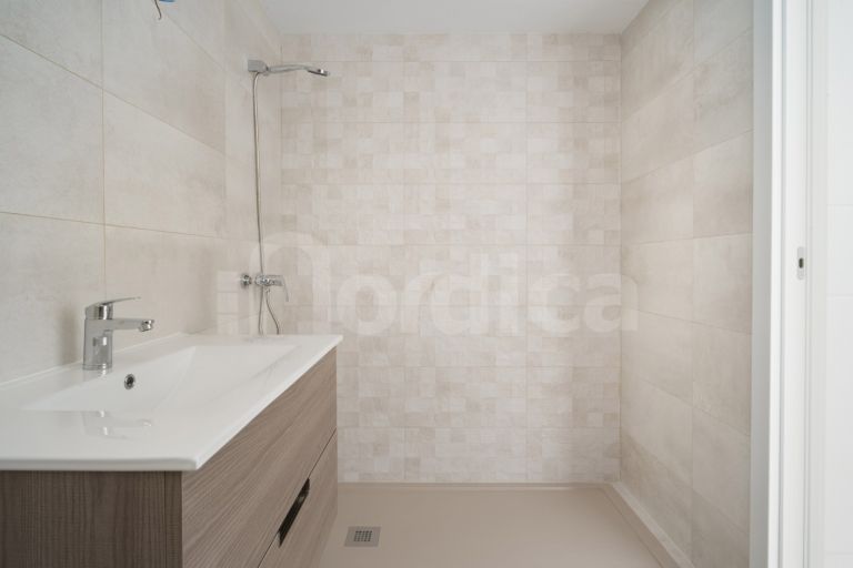 Lägenhet till salu i La Campana