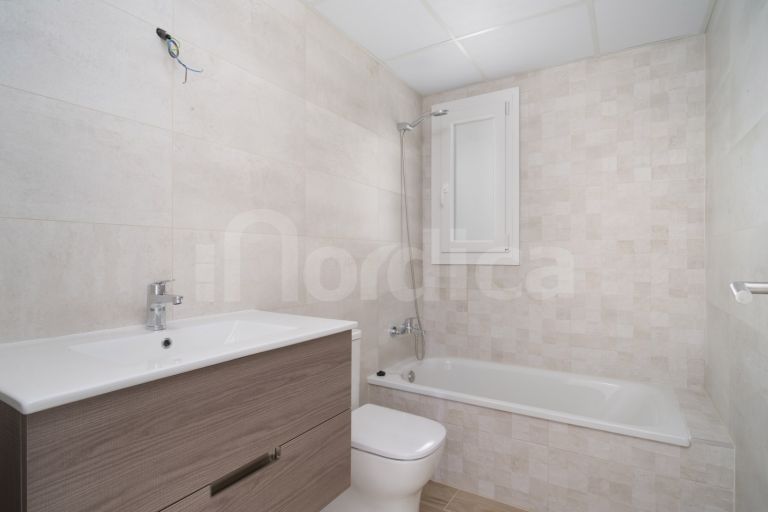 Lägenhet till salu i La Campana