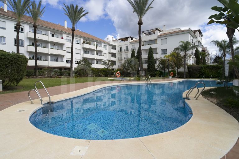 Apartment for sale in Altos del Rodeo