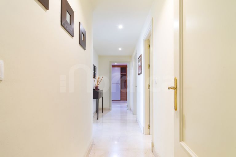 Apartment for sale in Altos del Rodeo