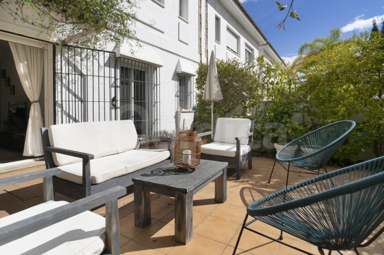 Markplanslägenhet till salu i Los Naranjos de Marbella