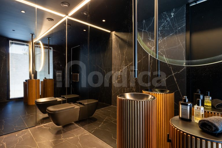 Villa for sale in El Madroñal