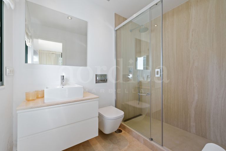 Villa for sale in Haza del Conde