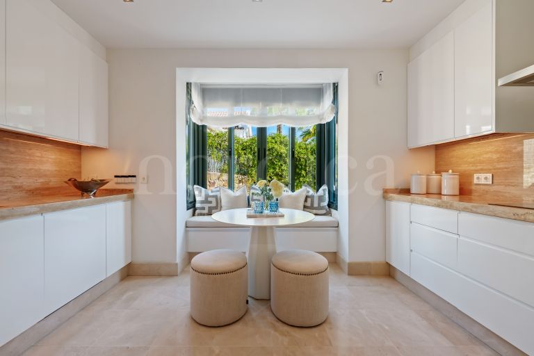 Villa for sale in Haza del Conde