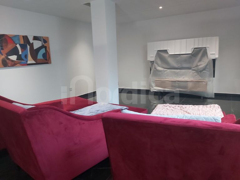 Villa for sale in Valle Romano