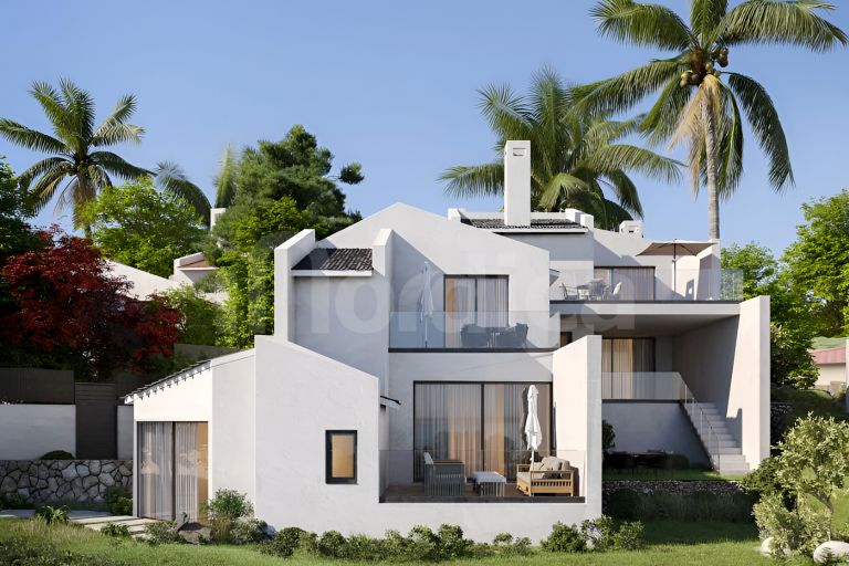 Town House for sale in Bahia Dorada