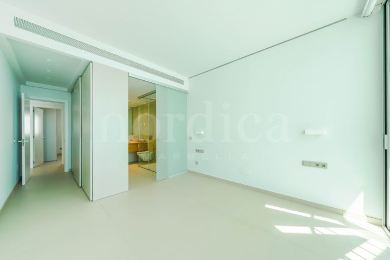 Duplex Penthouse for sale in Reserva del Higuerón