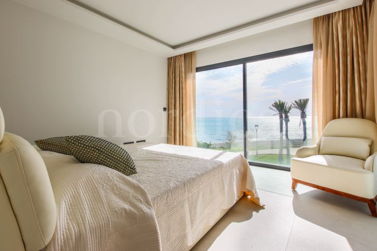 Frontline beach townhouse for sale