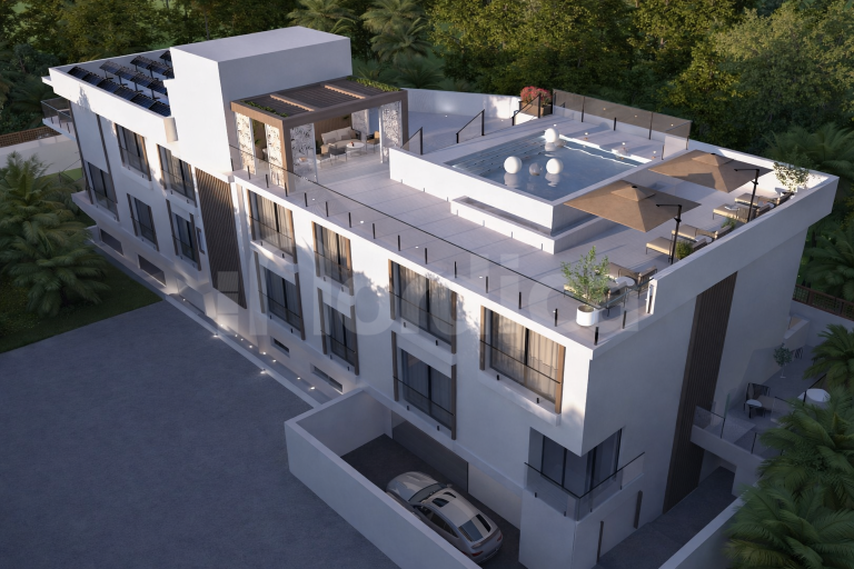 Land with a project and building permit approved