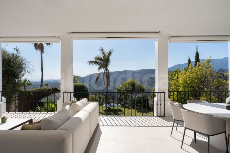 Villa till salu i Sierra Blanca Country Club