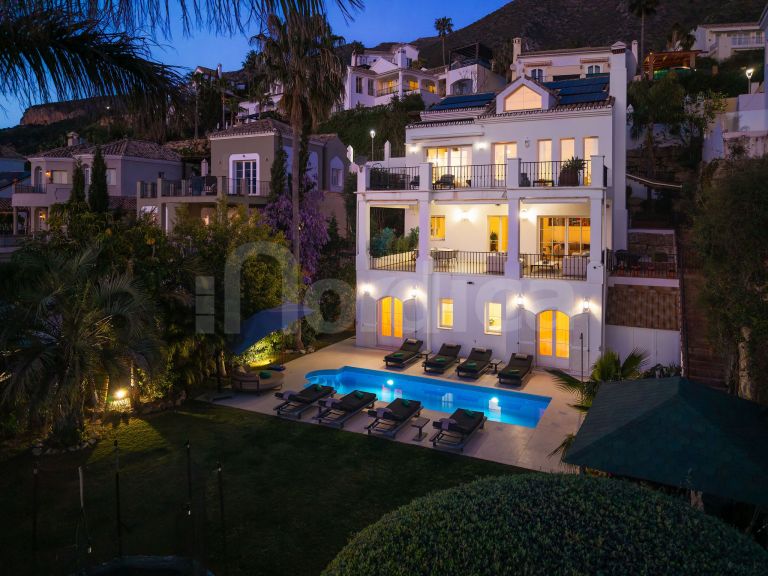 Villa till salu i Sierra Blanca Country Club