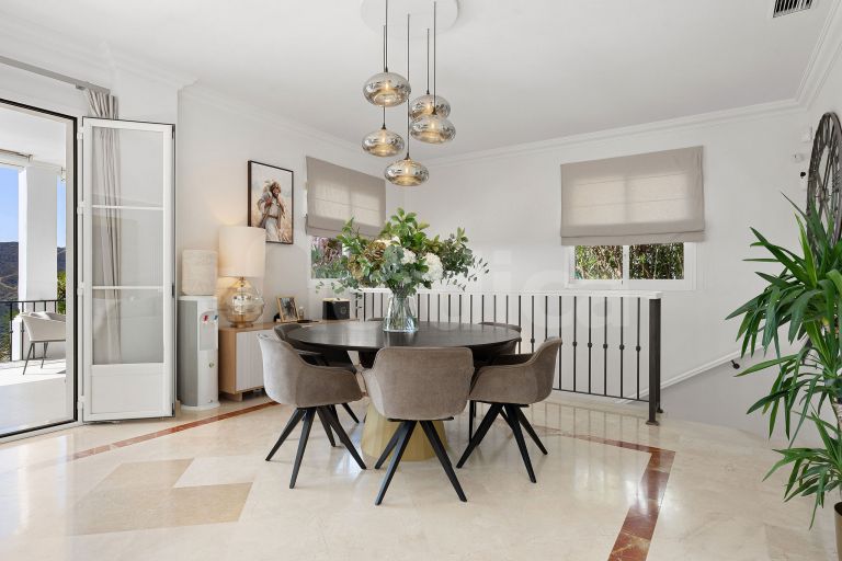 Villa till salu i Sierra Blanca Country Club