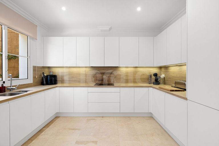 Villa till salu i Sierra Blanca Country Club