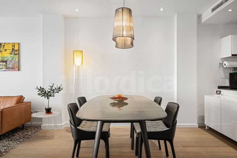 Excellent Penthouse with Breathtaking Sea Views in Recently Built Urbanisation