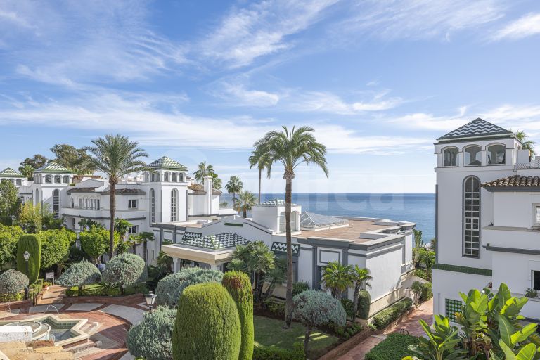 Penthouse for sale in Dominion Beach