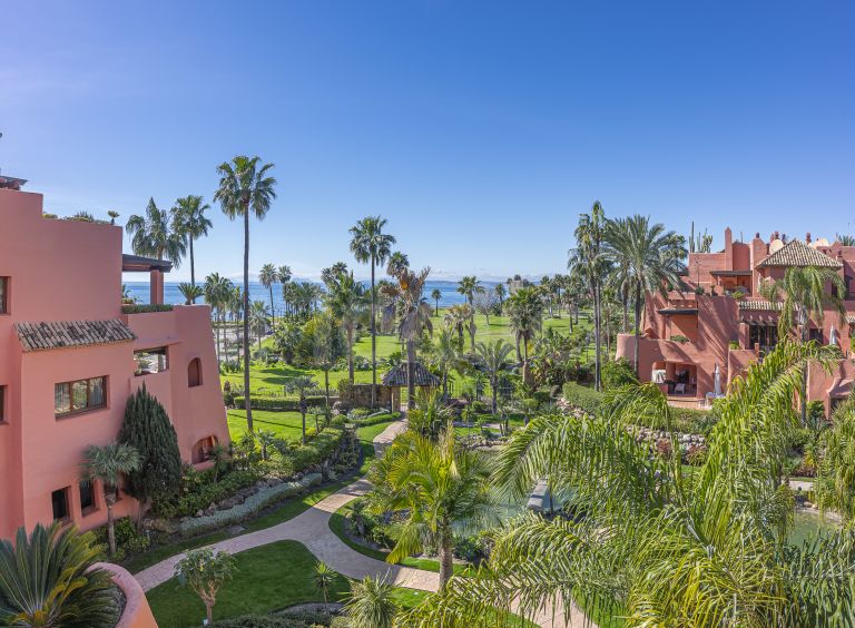 Penthouse for sale in Torre Bermeja