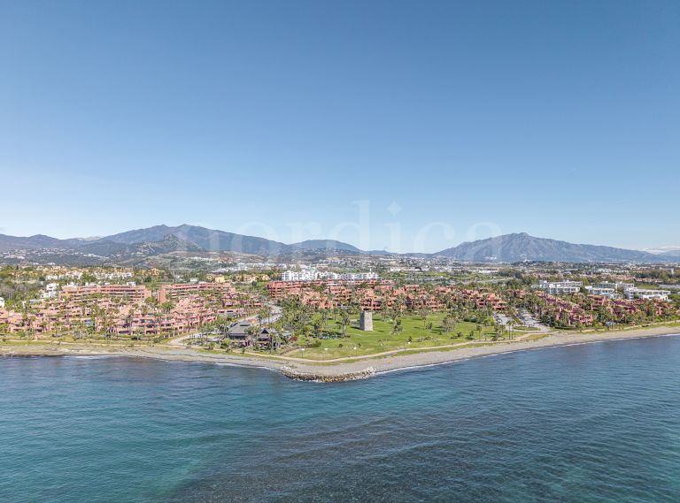 Penthouse for sale in Torre Bermeja