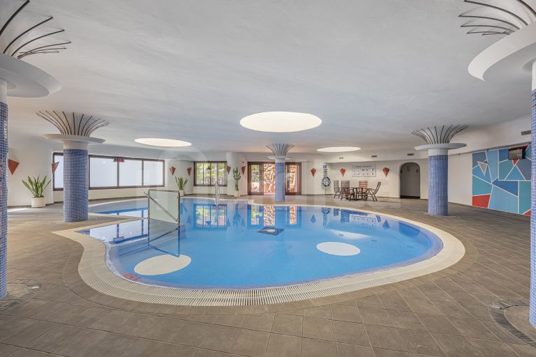 Penthouse for sale in Torre Bermeja