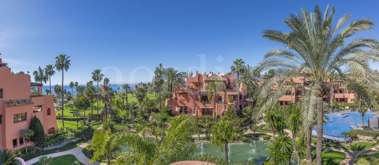 Penthouse for sale in Torre Bermeja