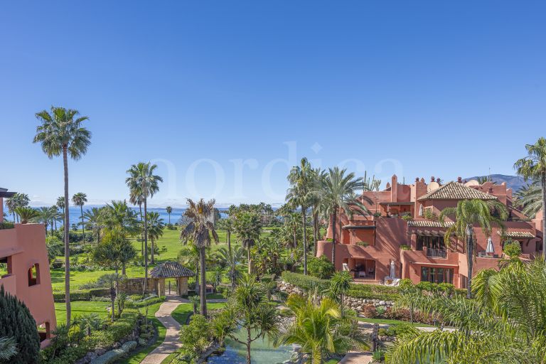 Penthouse for sale in Torre Bermeja