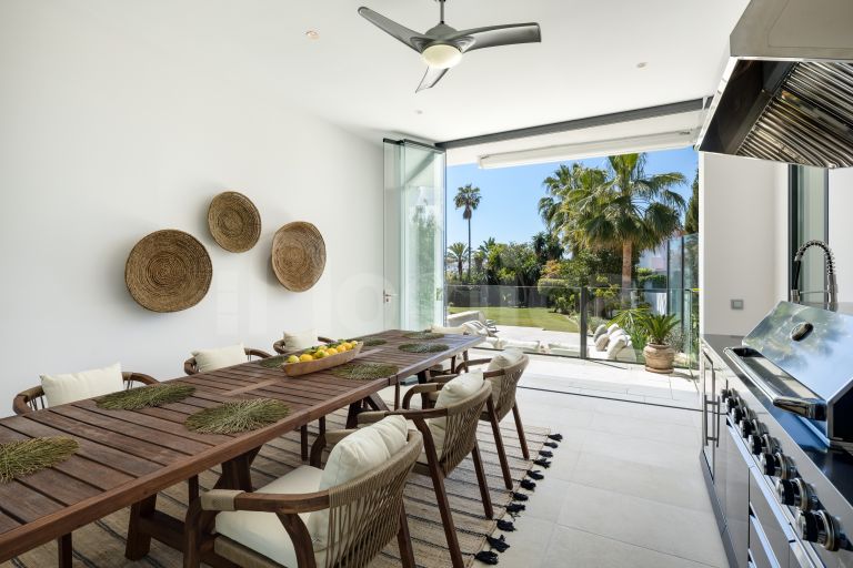 Villa en venta en Parcelas del Golf