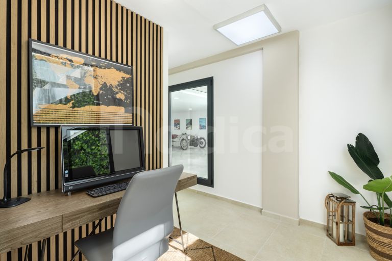 Villa en venta en Parcelas del Golf