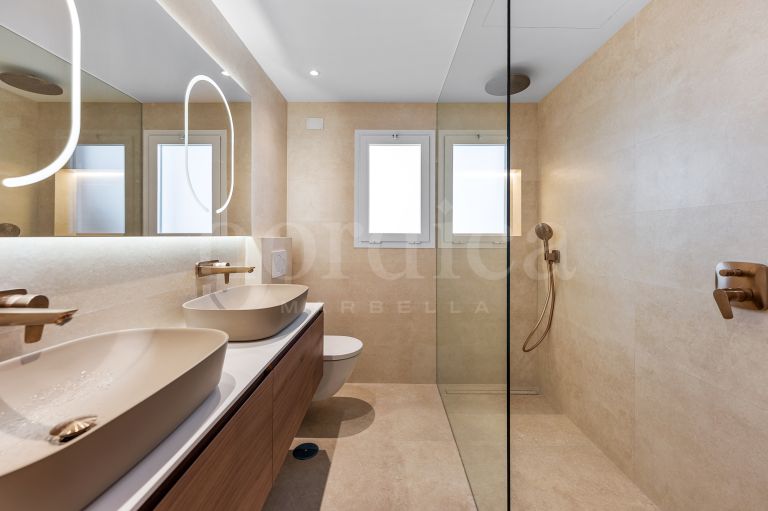 Apartamento Planta Baja en venta en Nueva Andalucia
