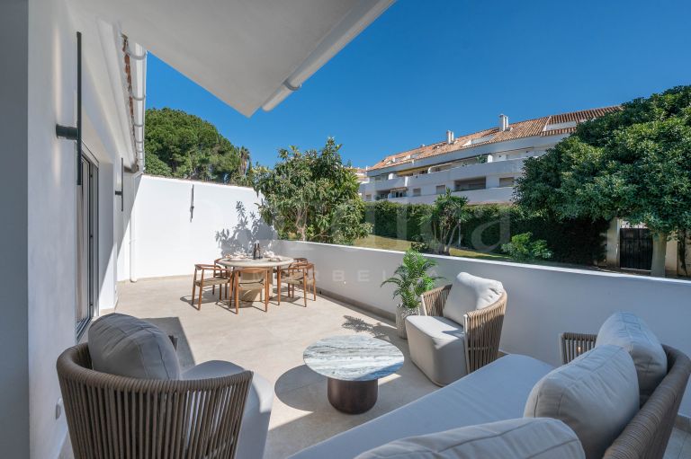 Apartamento Planta Baja en venta en Nueva Andalucia