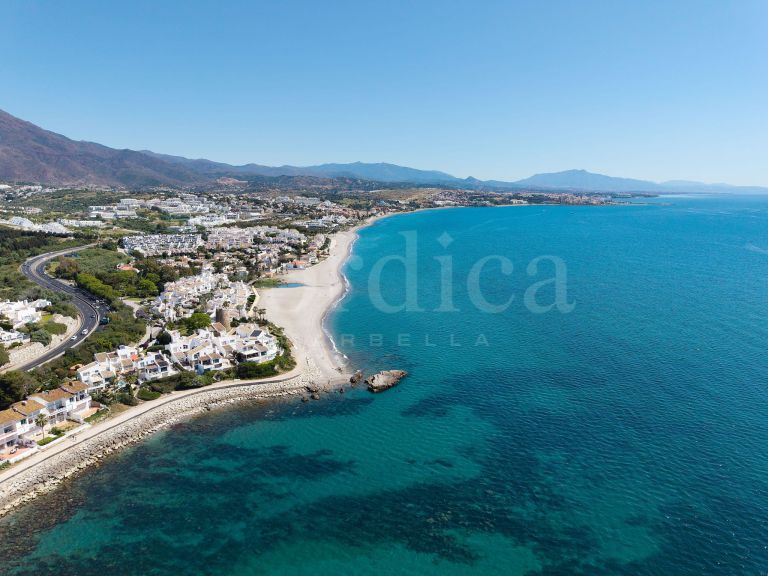 Zweistöckiges Penthouse zu verkaufen in Bahia Dorada