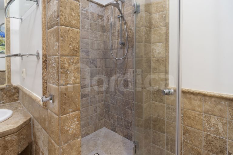 2 bedroom apartment in Benatalaya