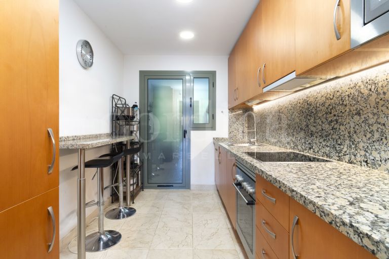 Apartamento en venta en Benatalaya