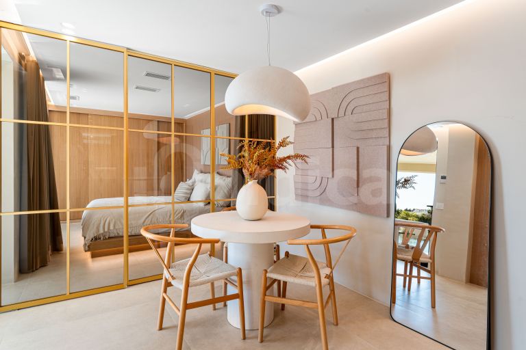 Villa till salu i Nueva Andalucia