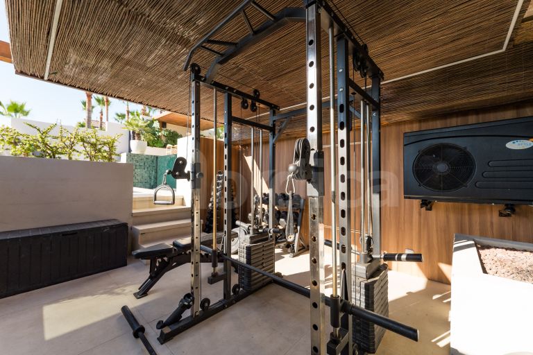 Villa till salu i Nueva Andalucia