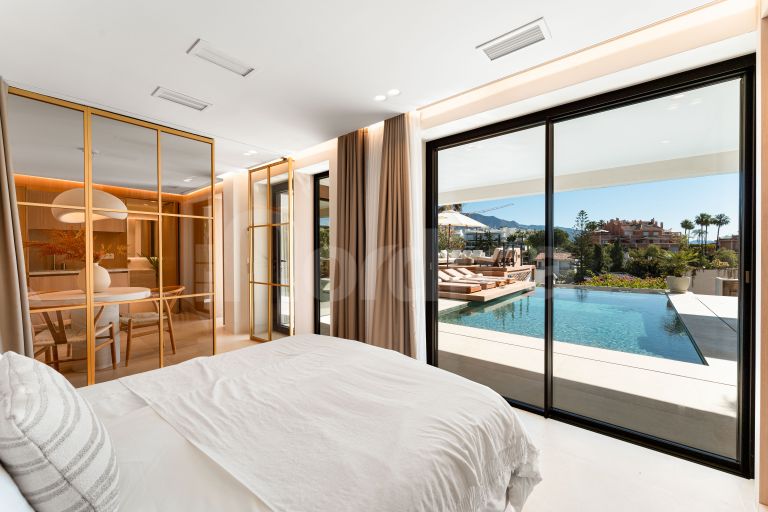 Villa till salu i Nueva Andalucia
