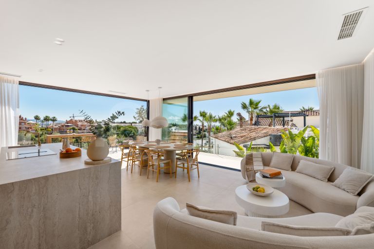 Villa till salu i Nueva Andalucia