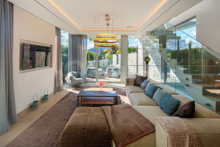 Villa till salu i Nueva Andalucia