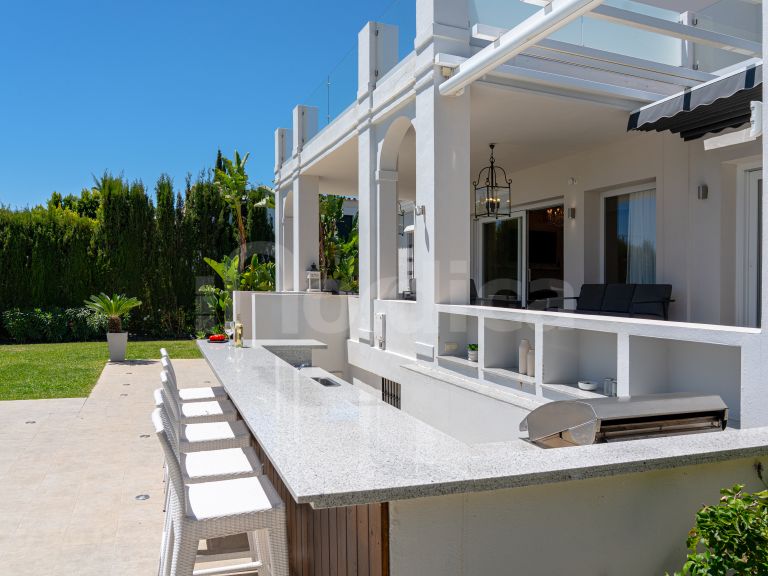 Villa till salu i Nueva Andalucia