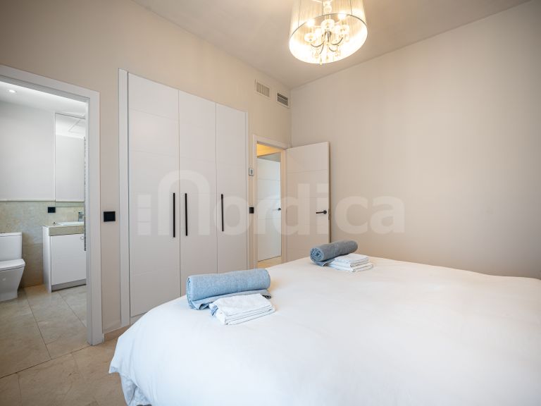 Villa till salu i Nueva Andalucia