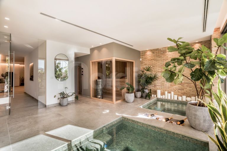 Villa for sale in The Hills