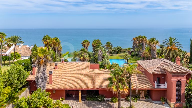 Villa for sale in