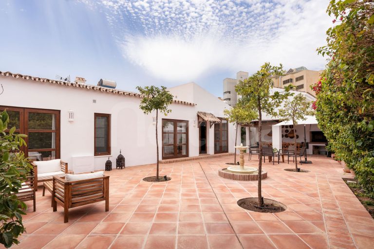 Villa for sale in Isdabe