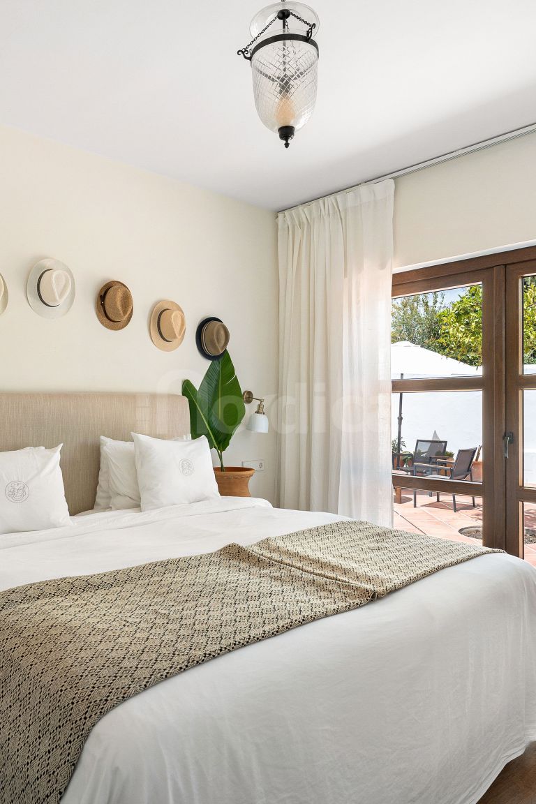 Villa for sale in Isdabe