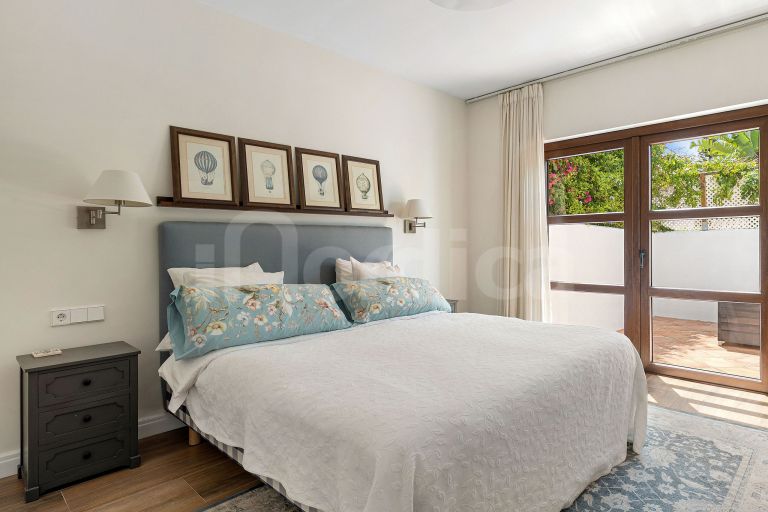 Villa for sale in Isdabe