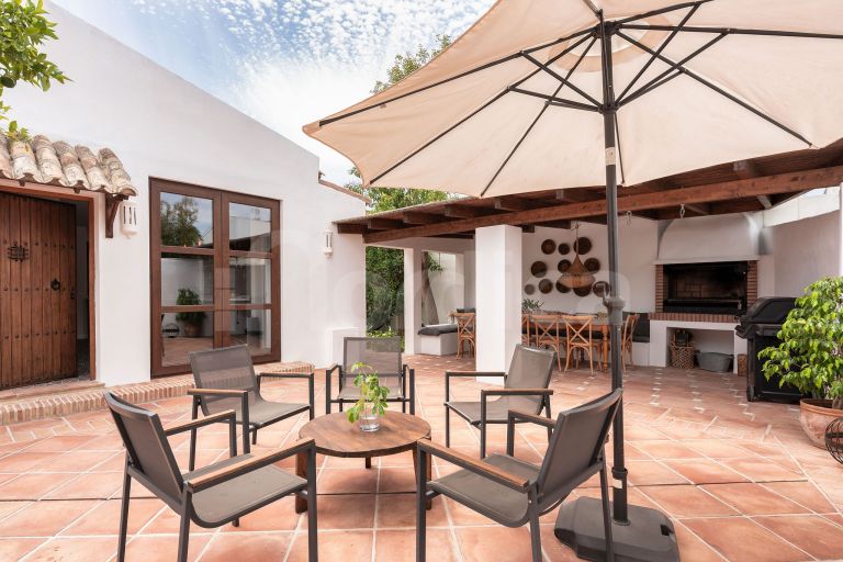 Villa for sale in Isdabe