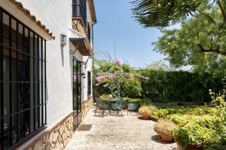 La Aragonesa – An Authentic Andalusian Estate with History and Character