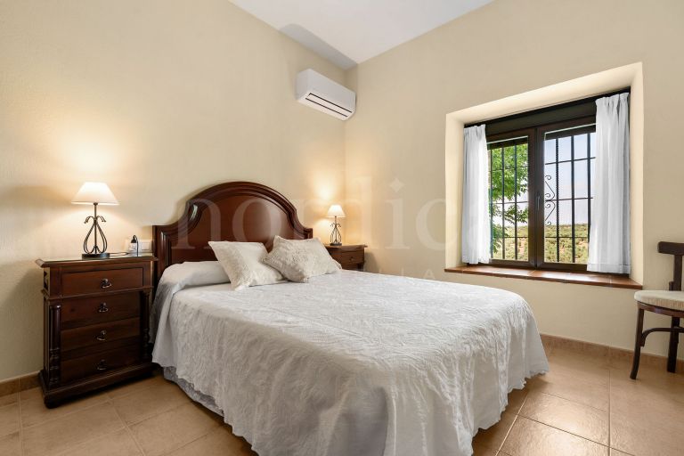 La Aragonesa – An Authentic Andalusian Estate with History and Character