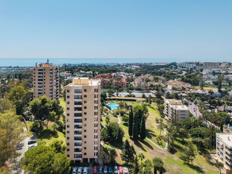 Appartement a vendre à Torres de Aloha