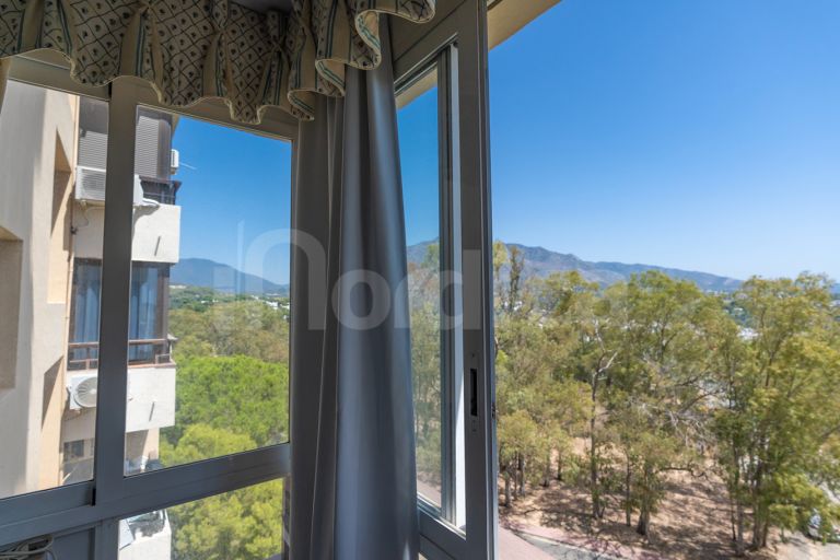 Apartamento en venta en Torres de Aloha